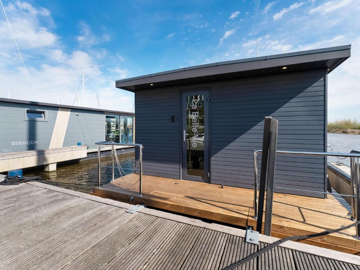Hotel Beautiful Houseboat In Marina Of Volendam Exterior foto